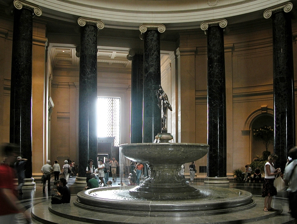 National_Gallery_of_Art_interior
